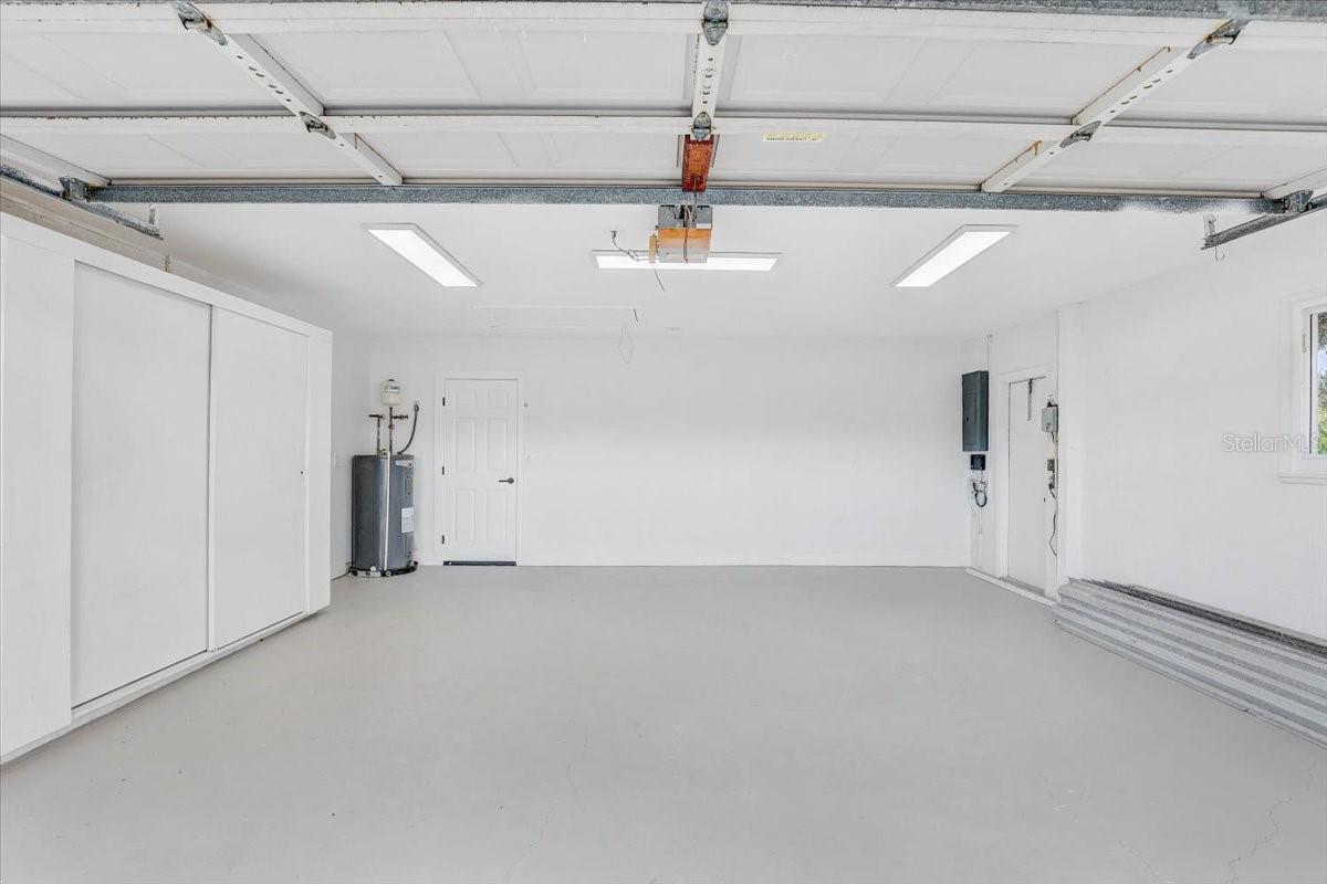 Image 32 of 57 For 1332 Whispering Lane