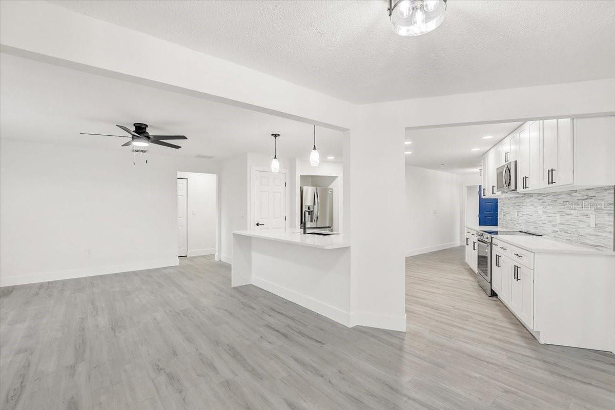 Image 8 of 57 For 1332 Whispering Lane