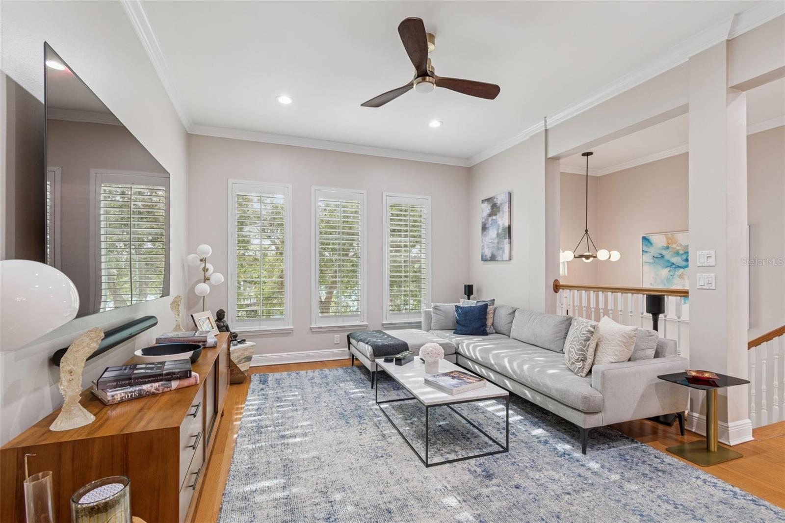 Image 7 of 25 For 1001 Rome Avenue 9