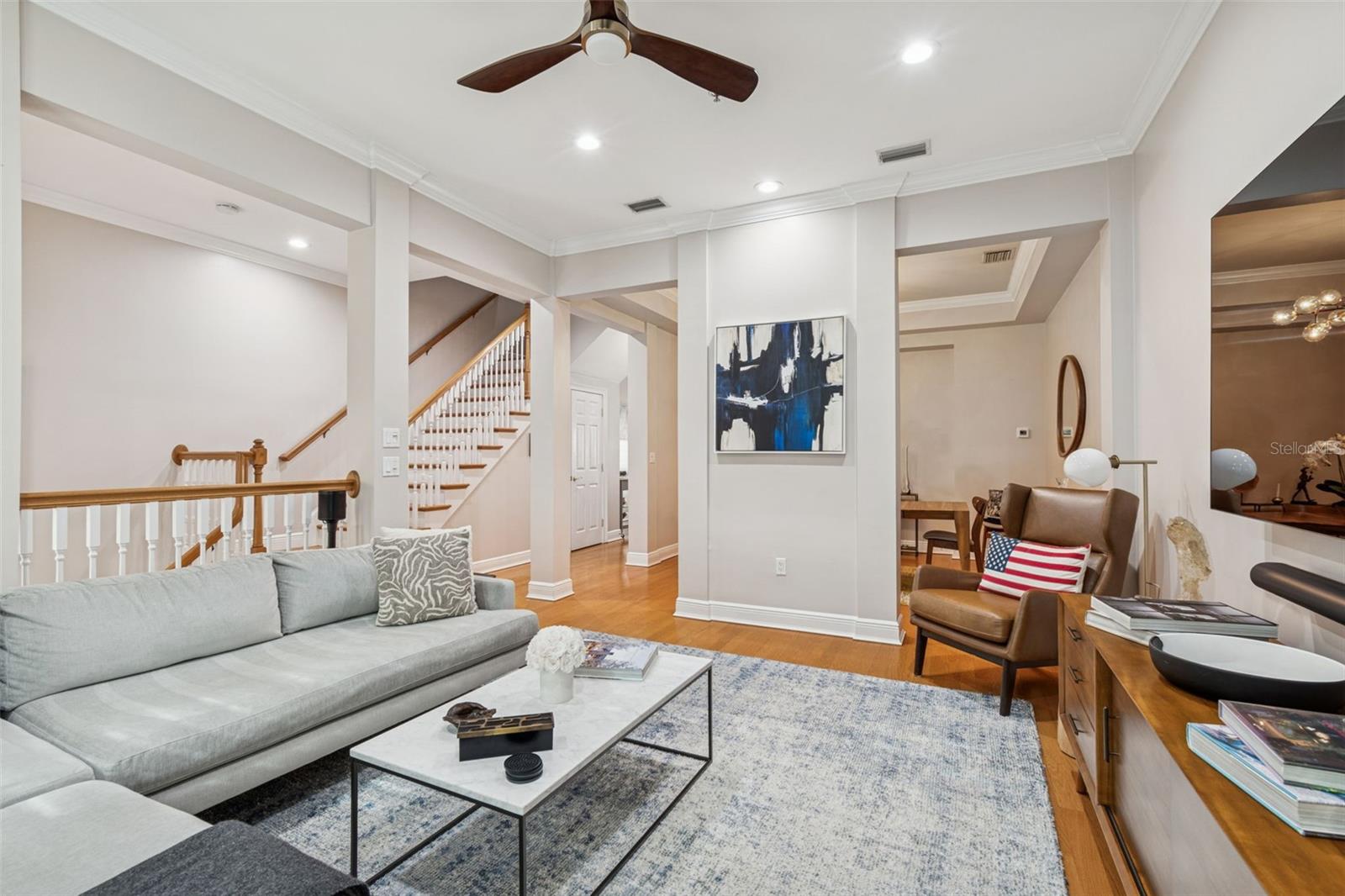 Image 8 of 25 For 1001 Rome Avenue 9