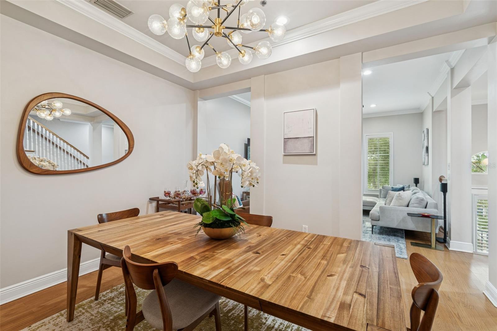 Image 9 of 25 For 1001 Rome Avenue 9