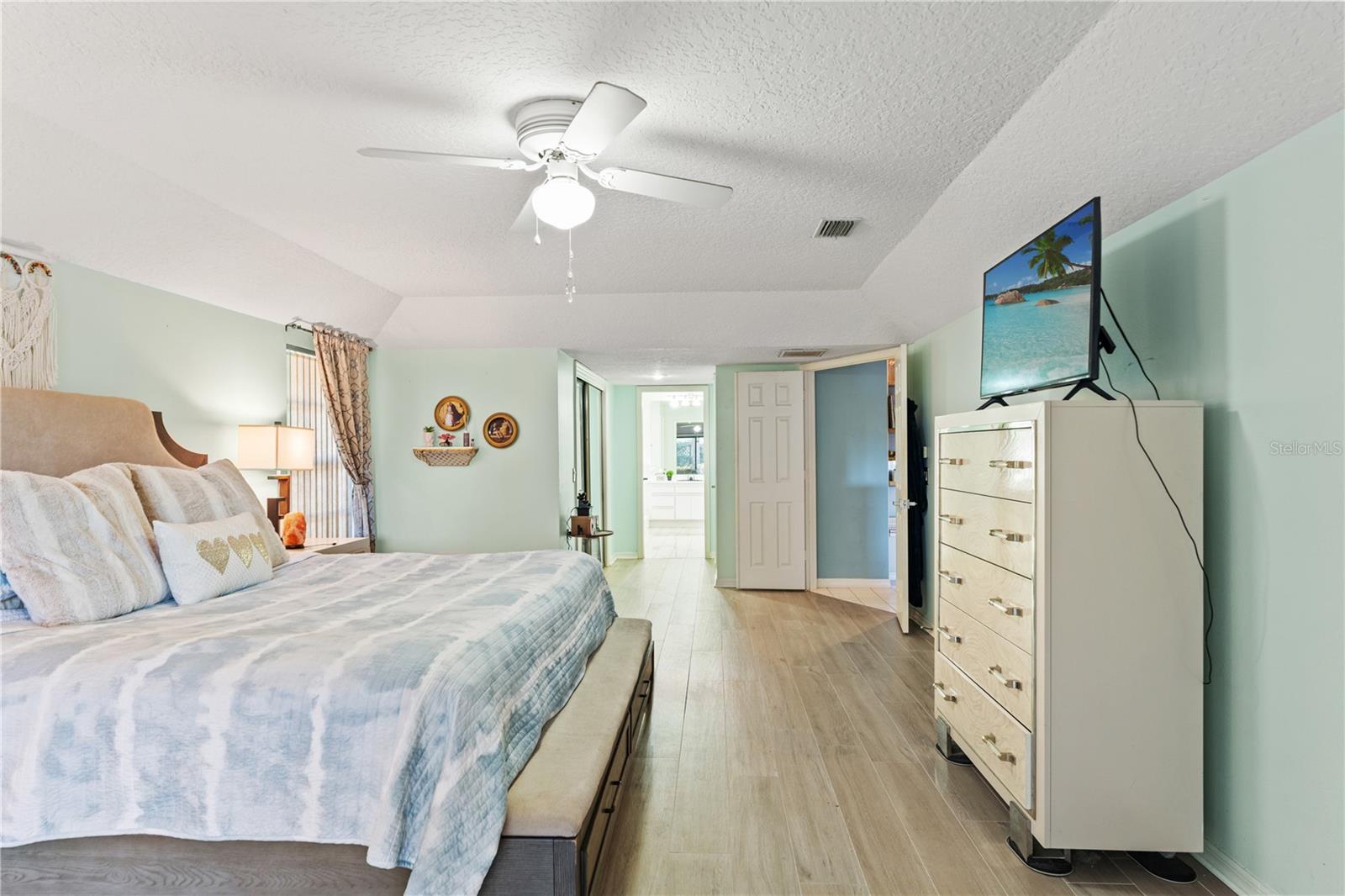 Image 15 of 35 For 10902 Bent Tree Place