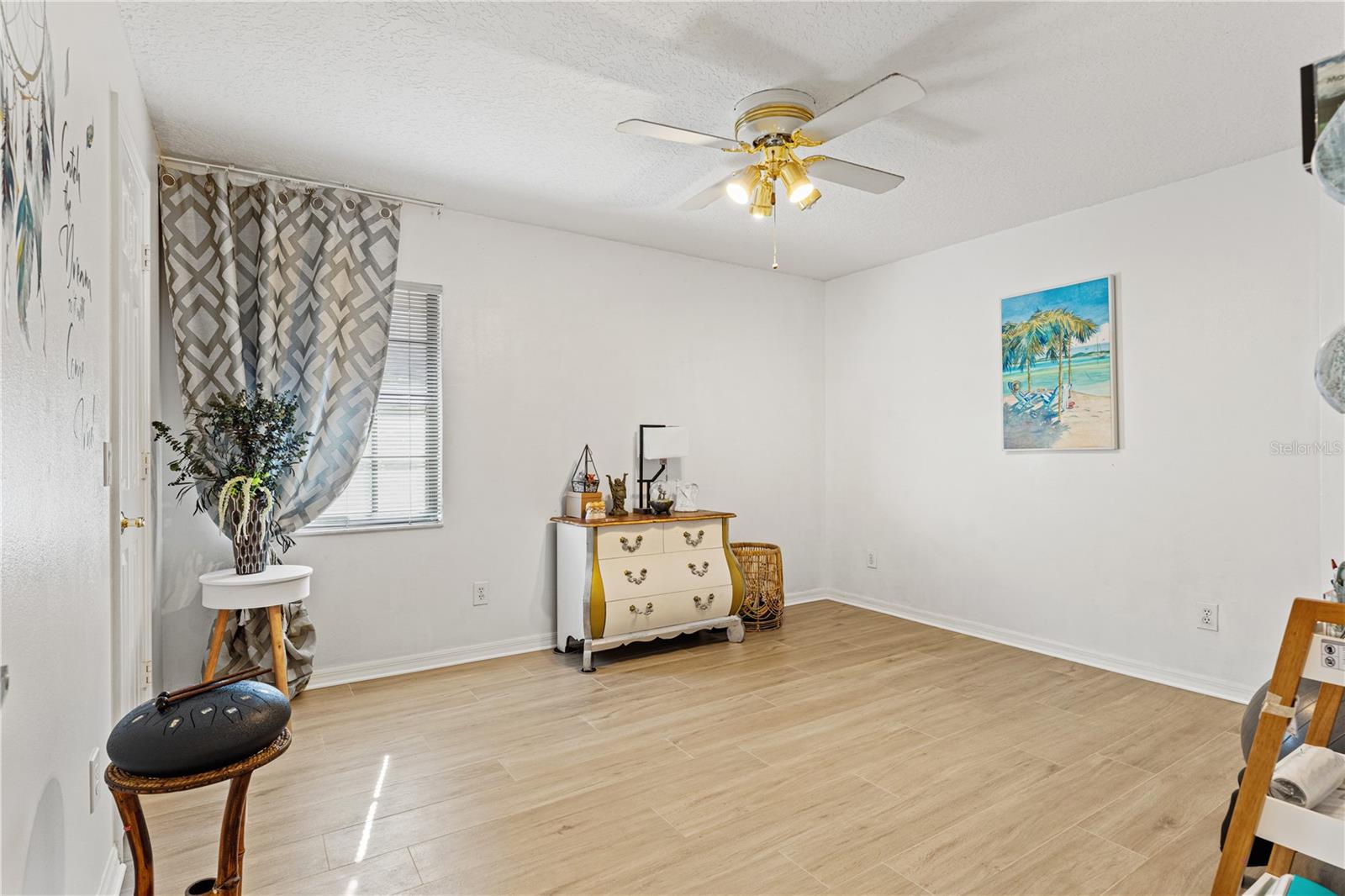 Image 22 of 35 For 10902 Bent Tree Place