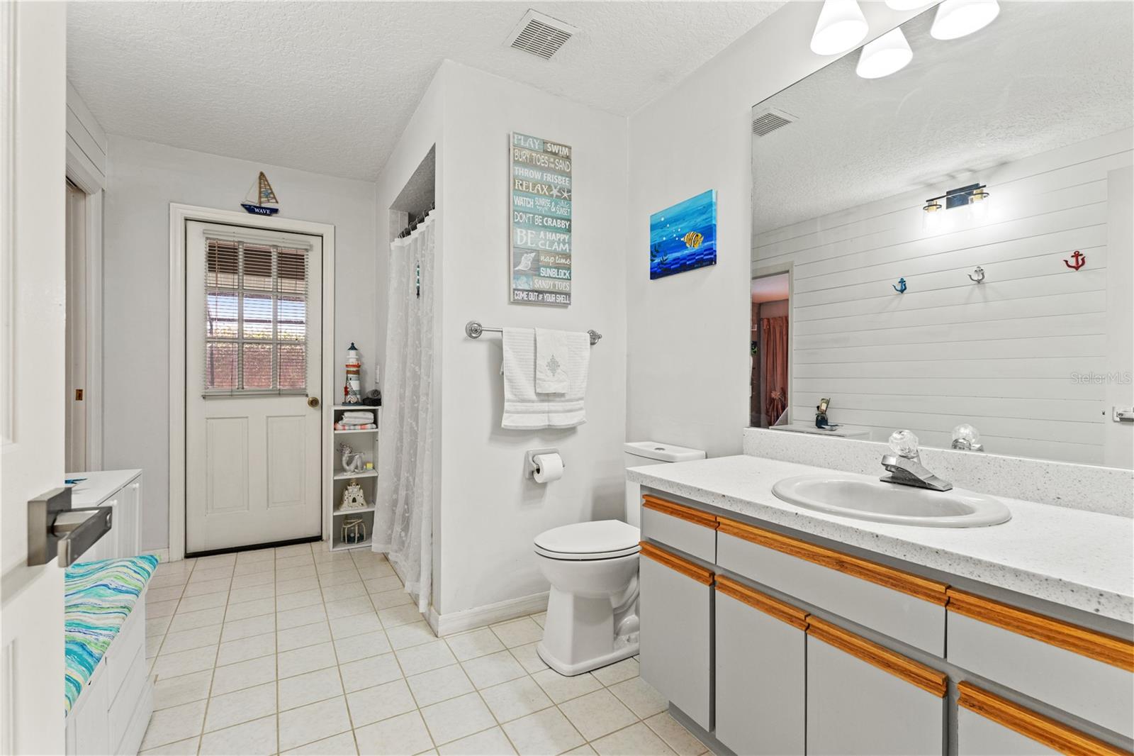 Image 23 of 35 For 10902 Bent Tree Place