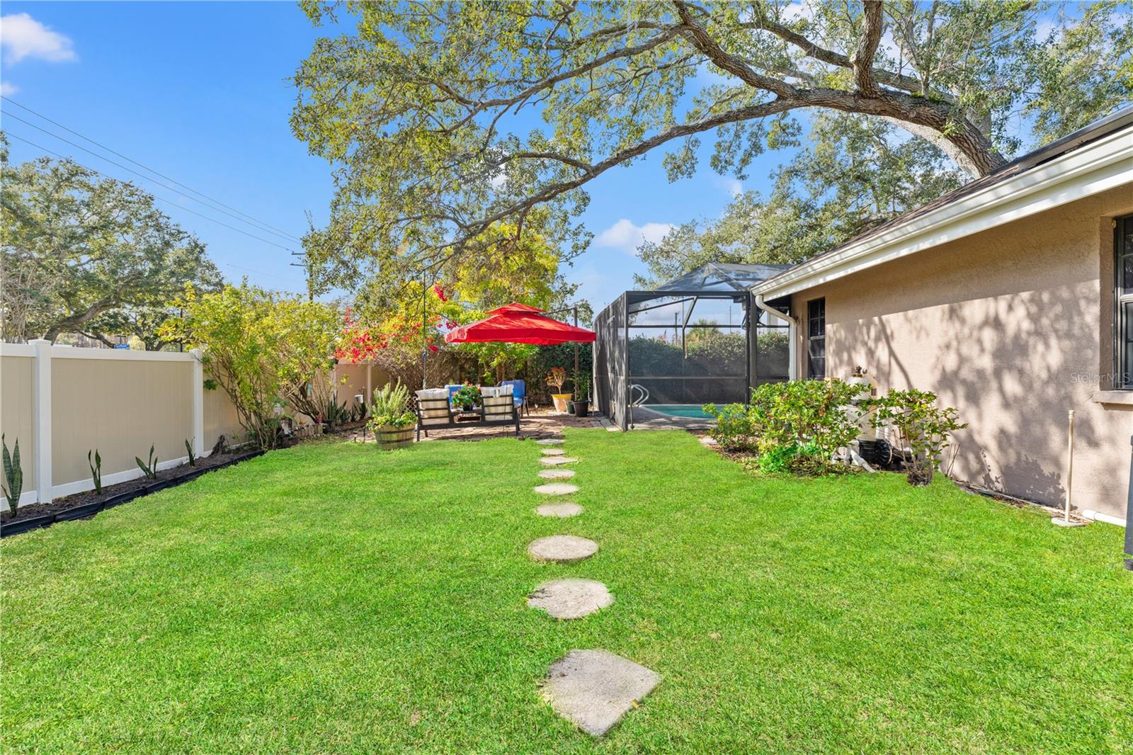 Image 31 of 35 For 10902 Bent Tree Place