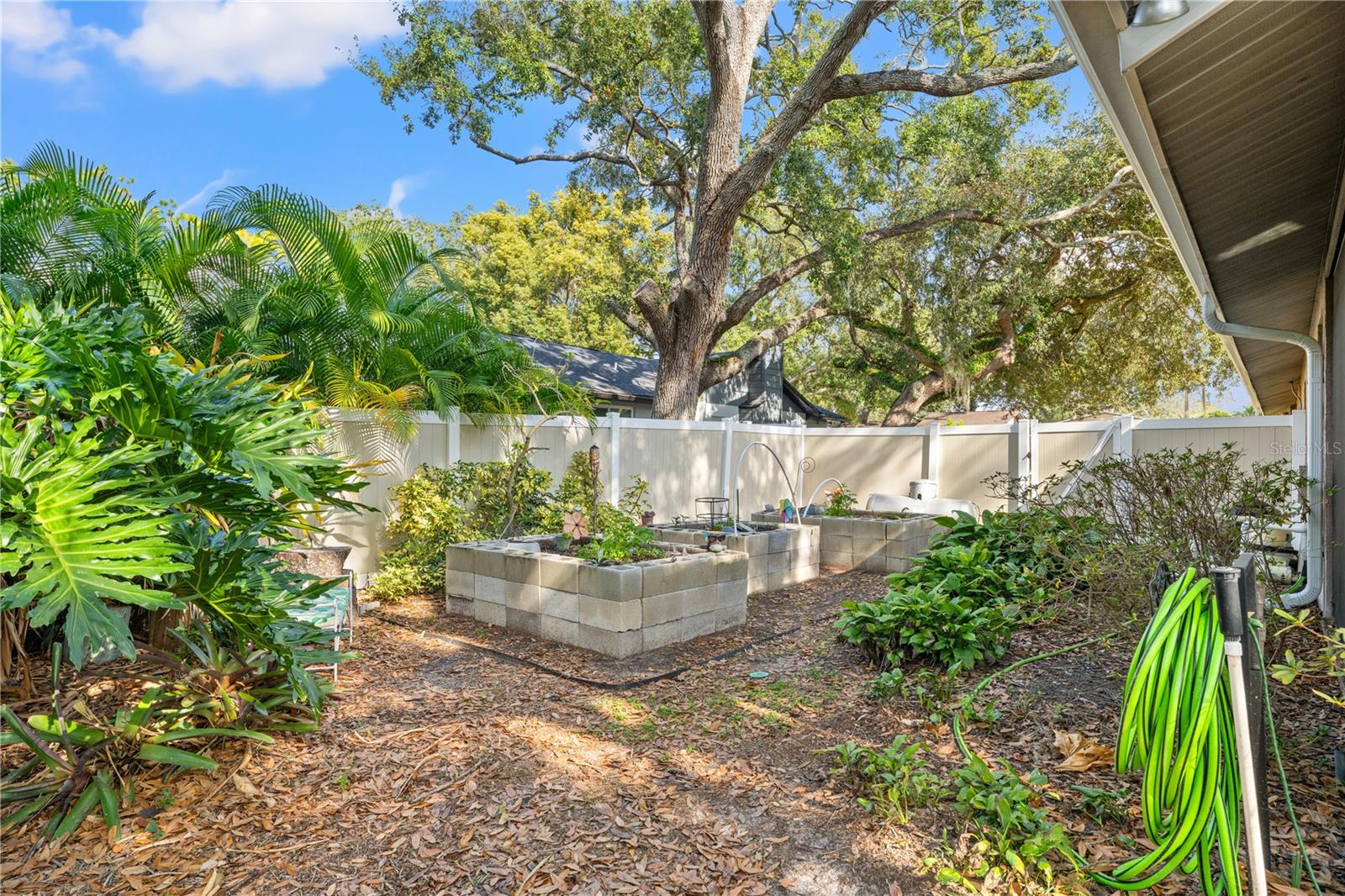 Image 33 of 35 For 10902 Bent Tree Place