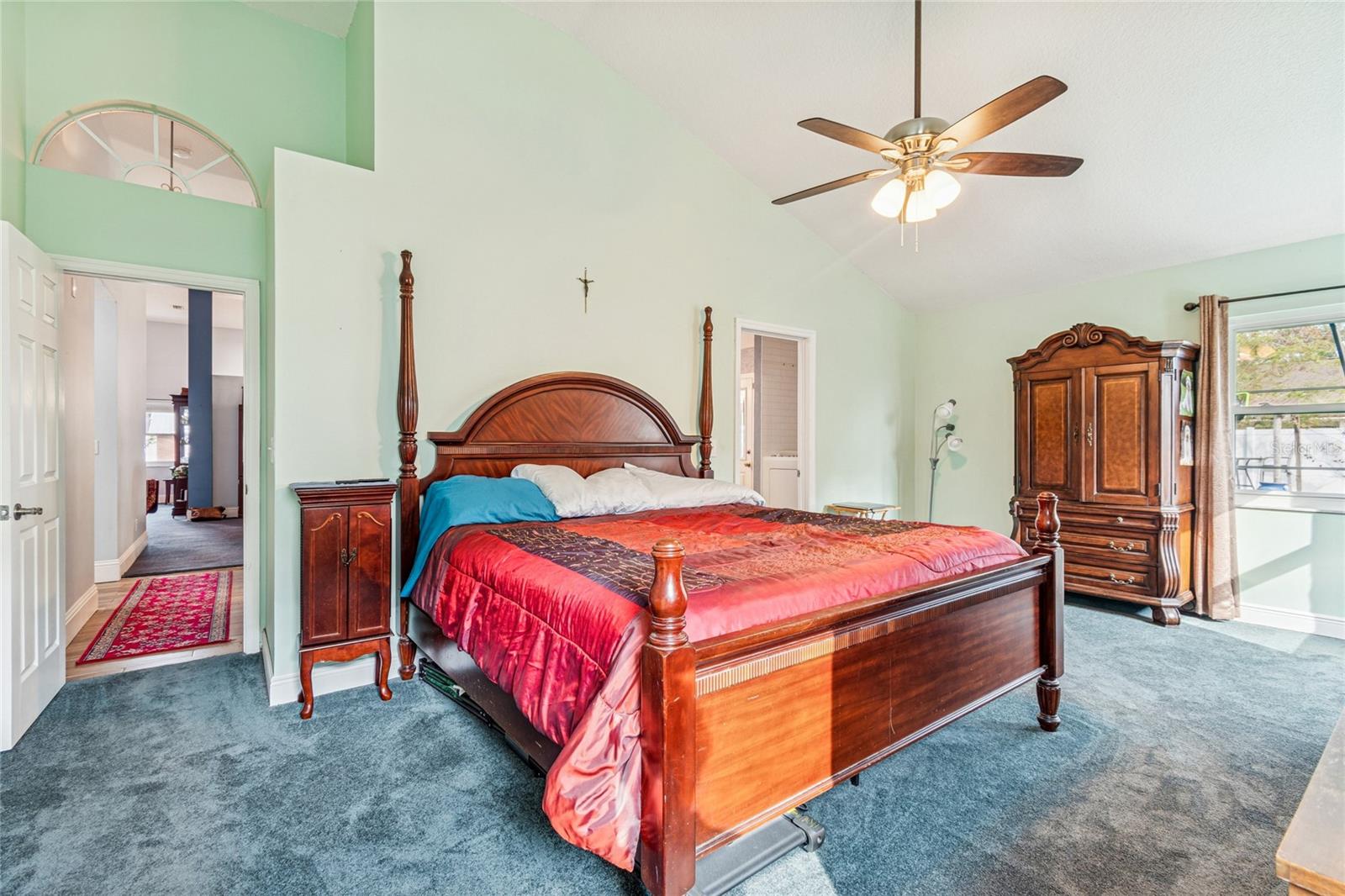 Image 19 of 46 For 10207 Rainbridge Drive