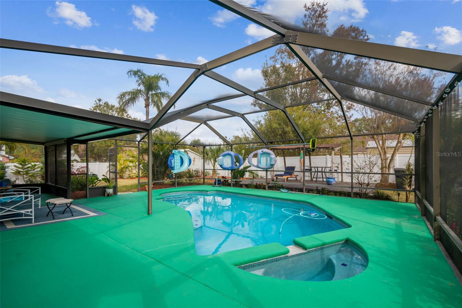 Image 33 of 46 For 10207 Rainbridge Drive