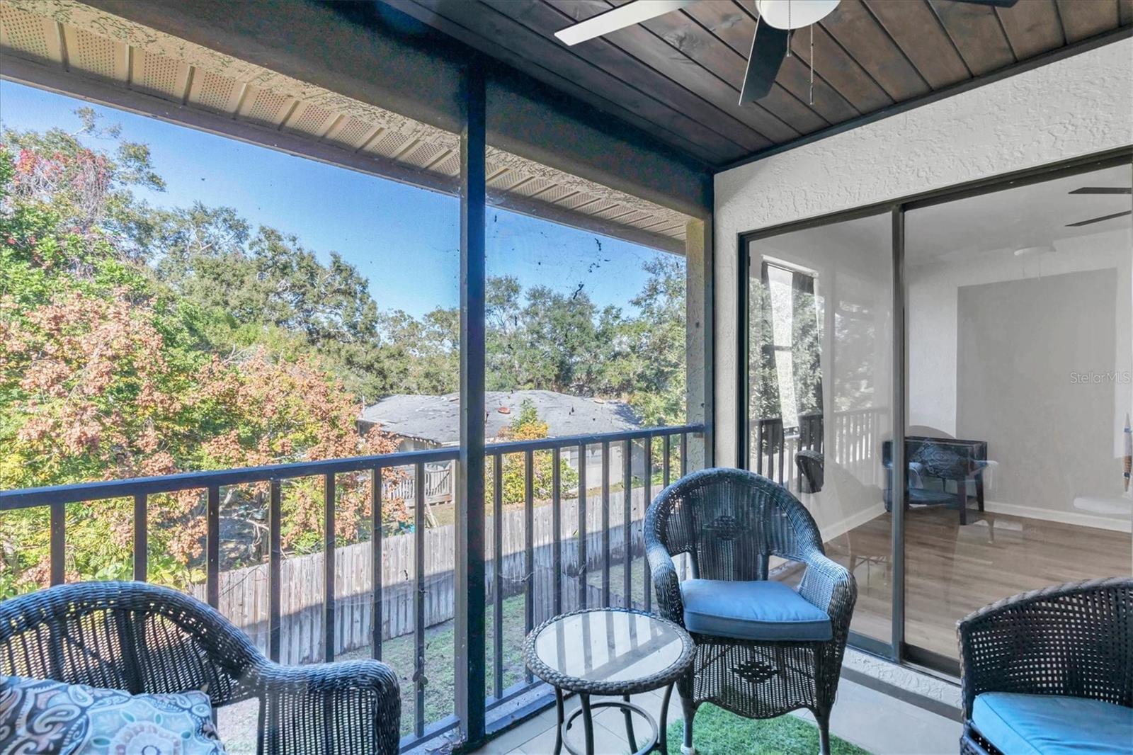 Image 23 of 37 For 10167 Sailwinds Boulevard N D206