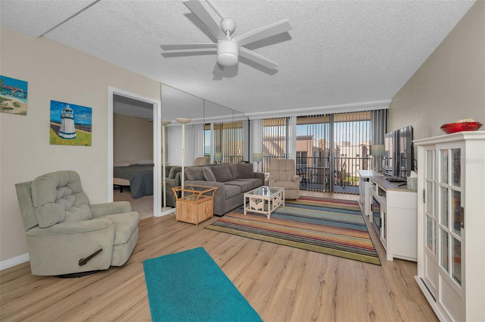 Image 10 of 51 For 2700 Bayshore Boulevard 9307