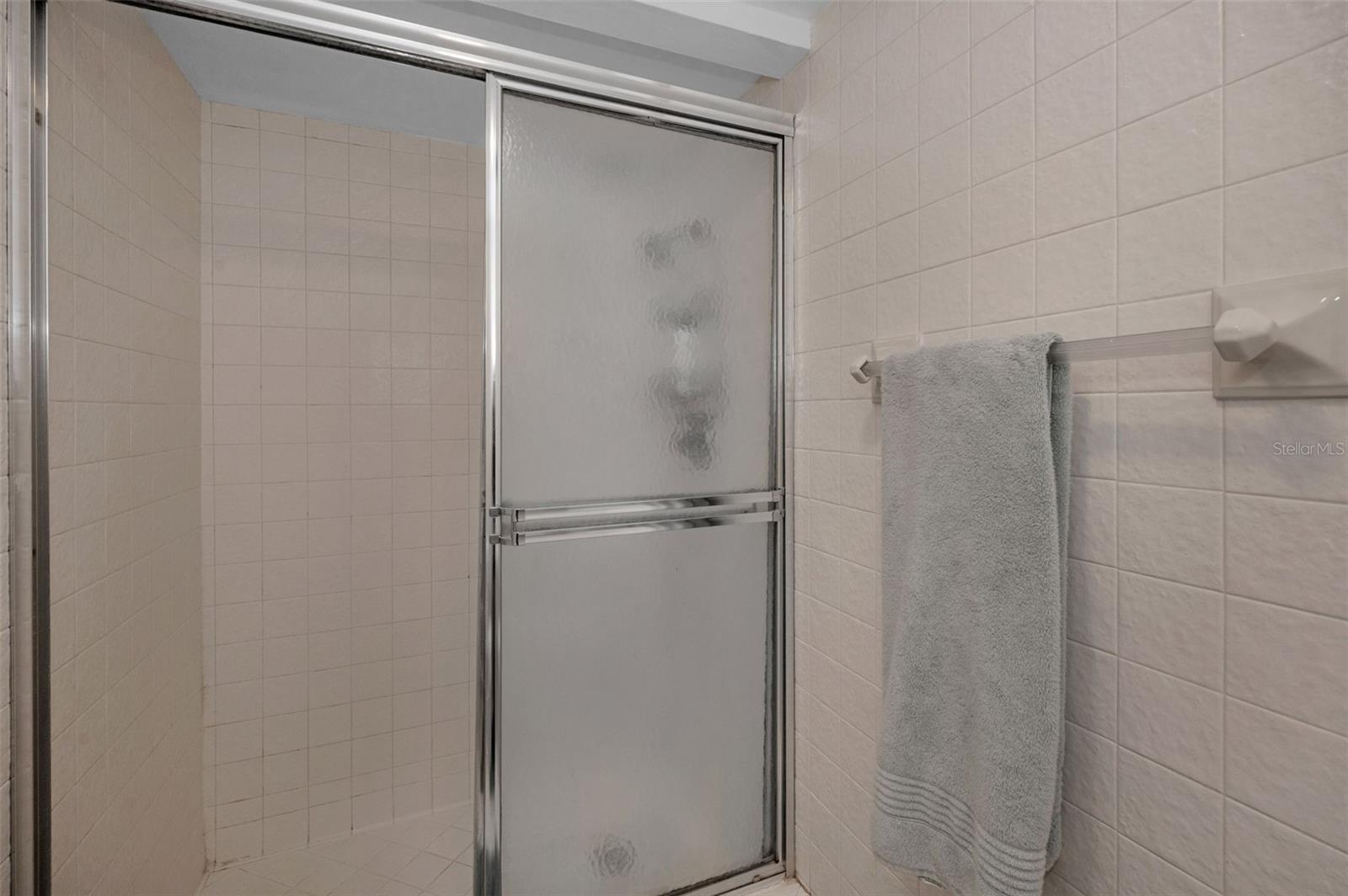 Image 25 of 51 For 2700 Bayshore Boulevard 9307