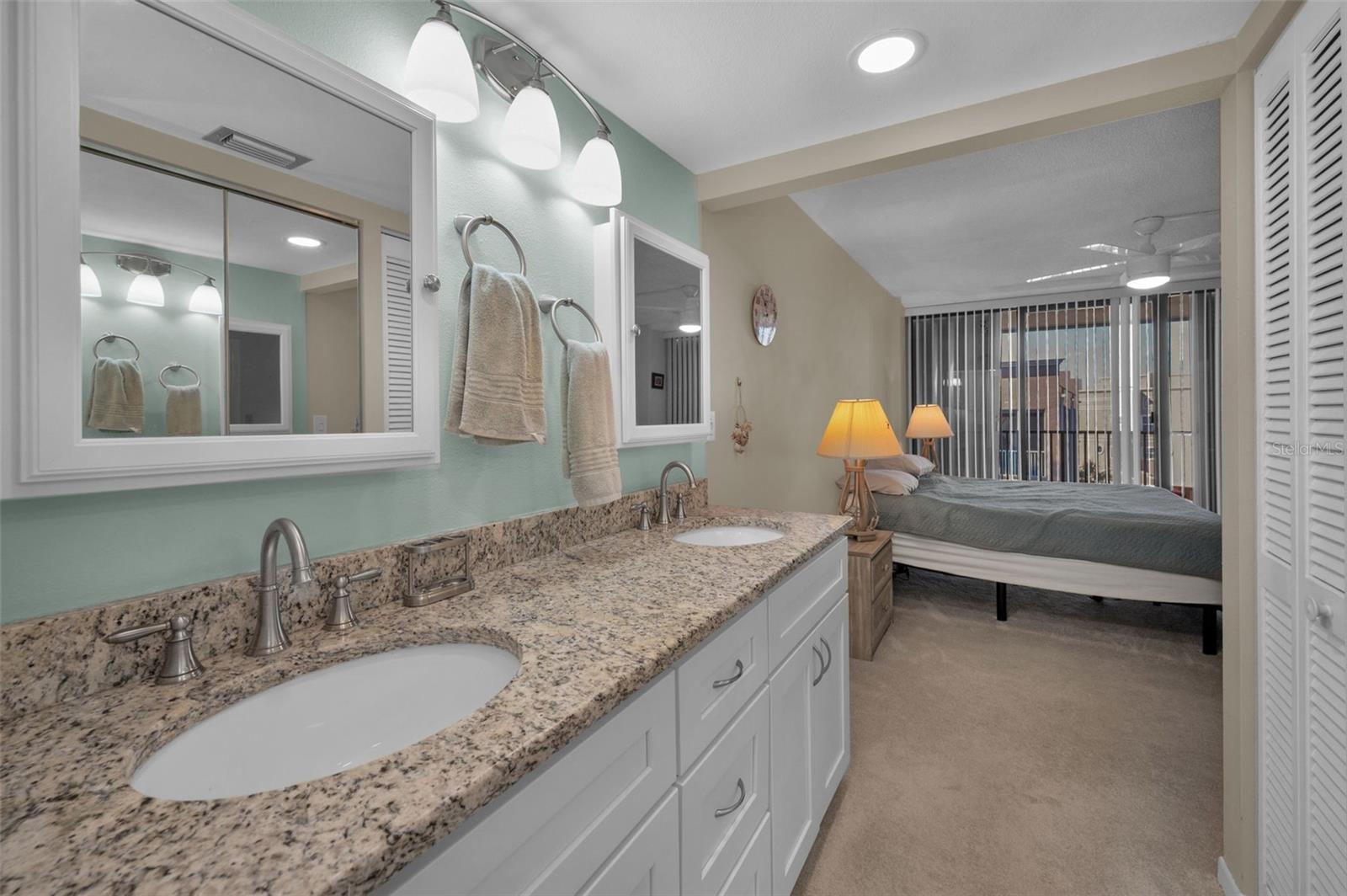 Image 26 of 51 For 2700 Bayshore Boulevard 9307