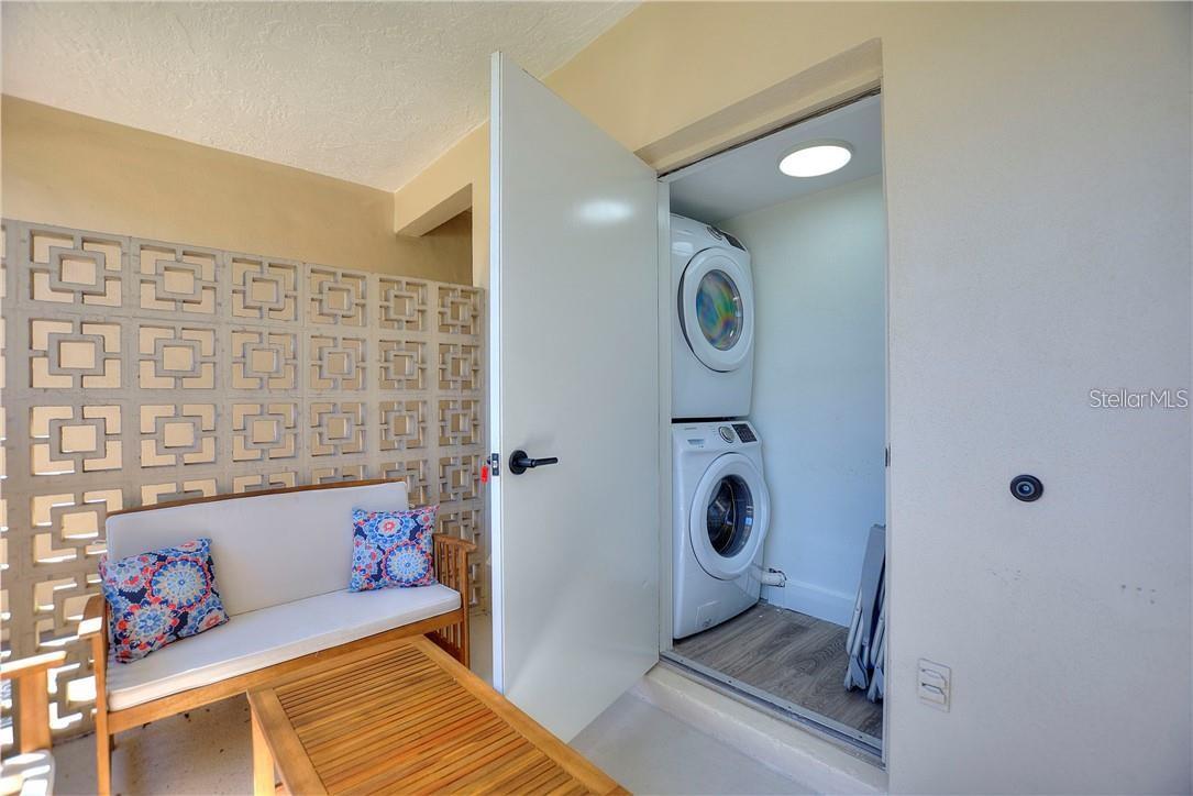 Image 13 of 21 For 7003 Sunset Way 4