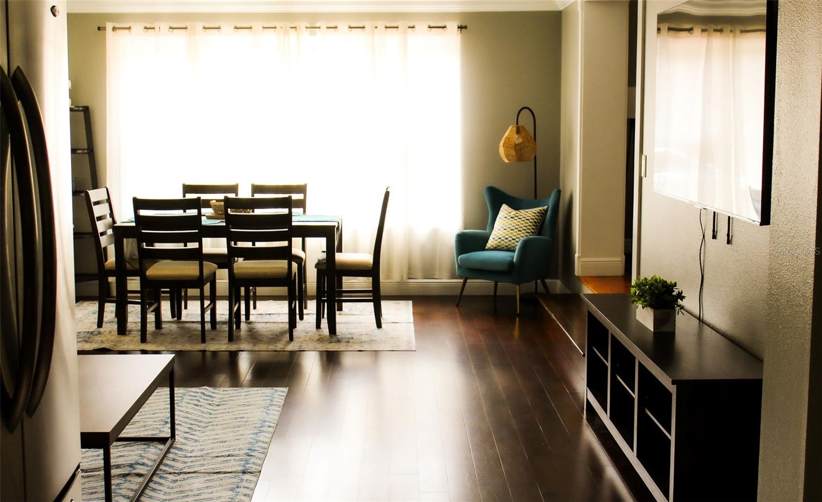 Image 19 of 39 For 4115 San Pedro Street