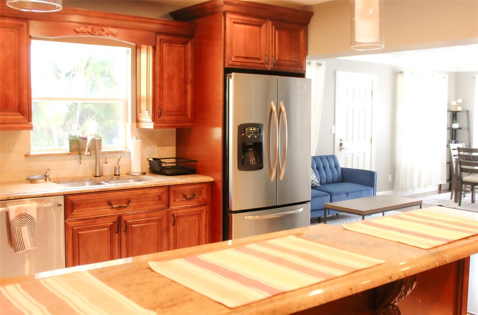 Image 22 of 39 For 4115 San Pedro Street