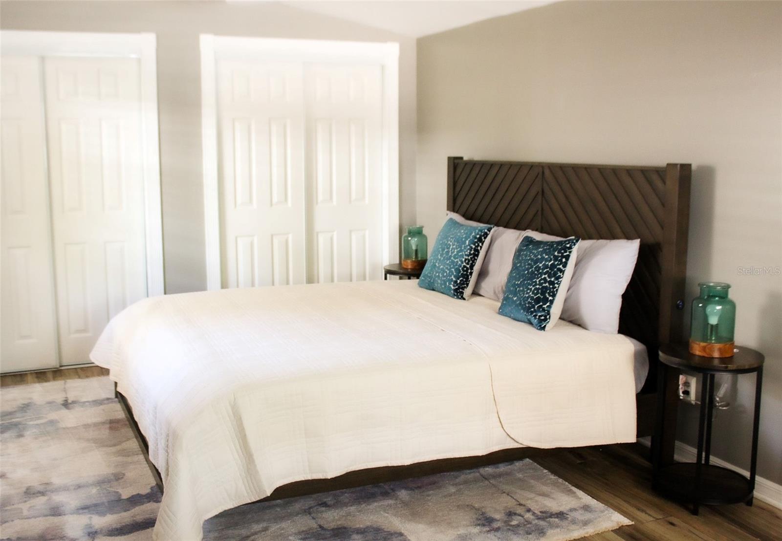 Image 24 of 39 For 4115 San Pedro Street