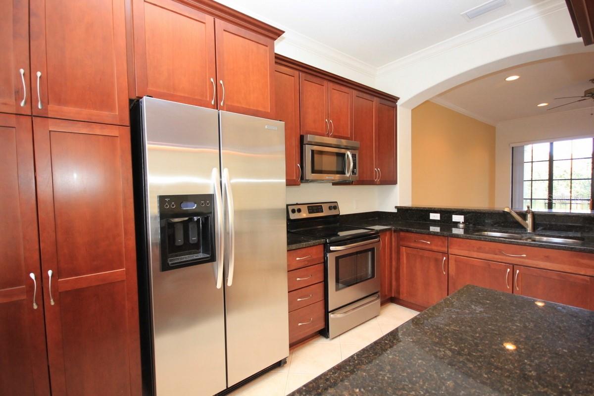 Image 4 of 36 For 5902 Printery Street 105