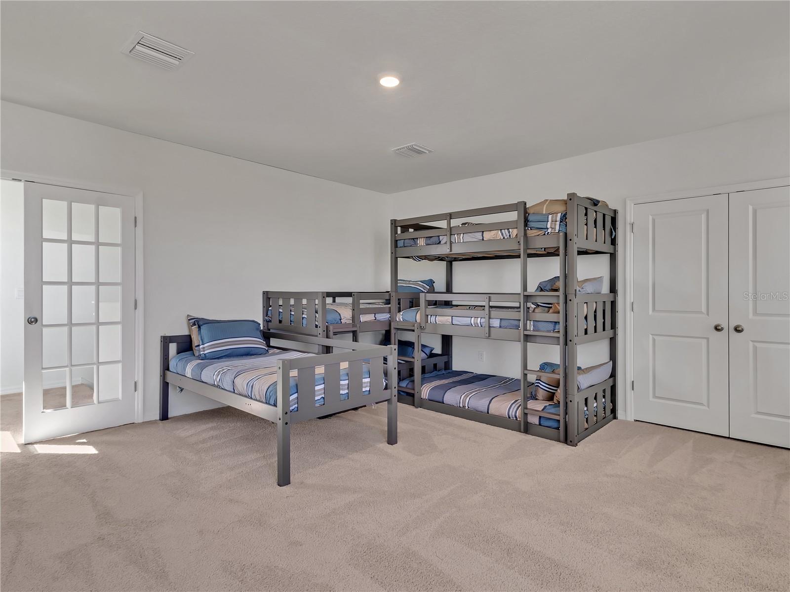 Image 28 of 62 For 16733 Glacier Bay Loop