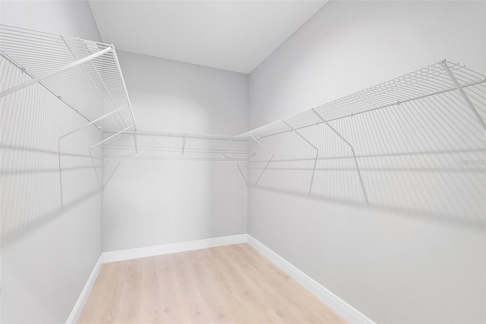 Image 19 of 26 For 2519 Avenue E Sw