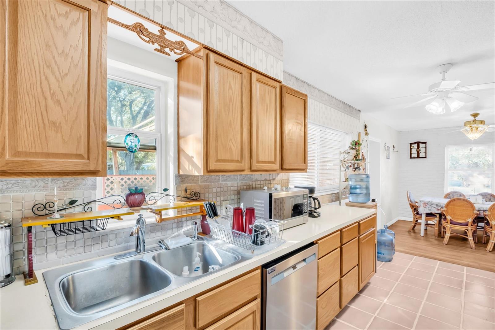 Image 14 of 42 For 6530 5th Avenue N