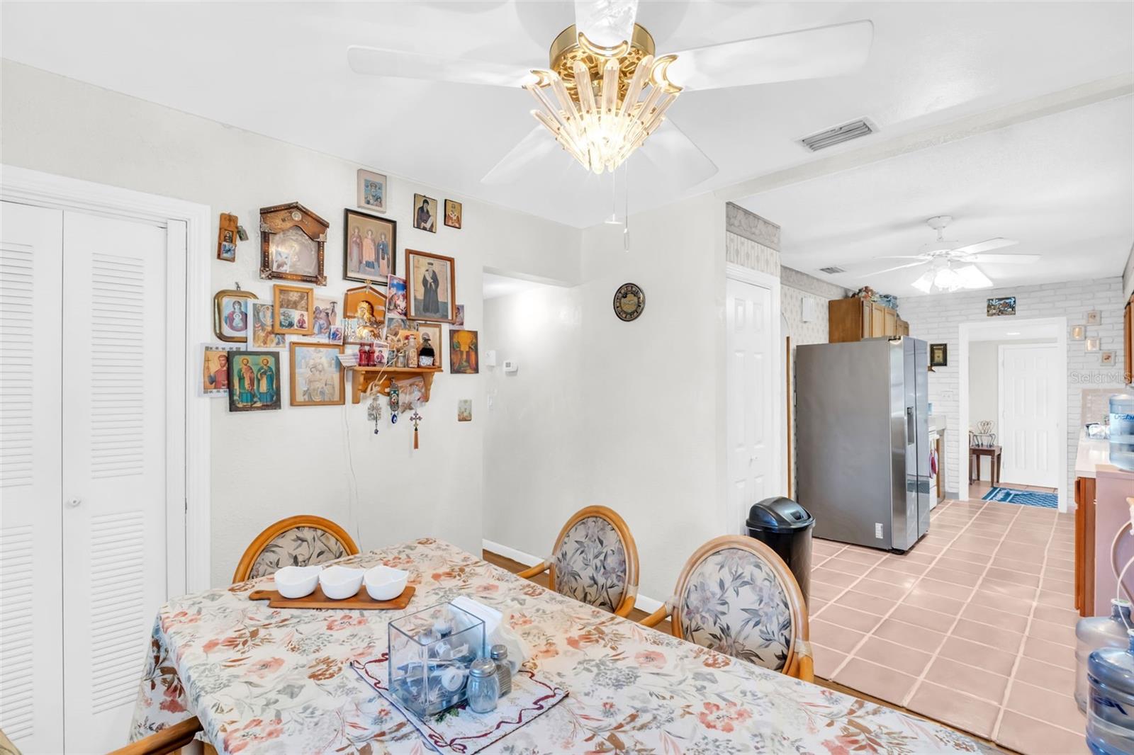 Image 16 of 42 For 6530 5th Avenue N