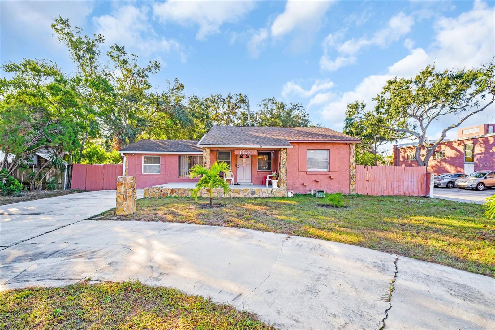 Image 2 of 42 For 6530 5th Avenue N