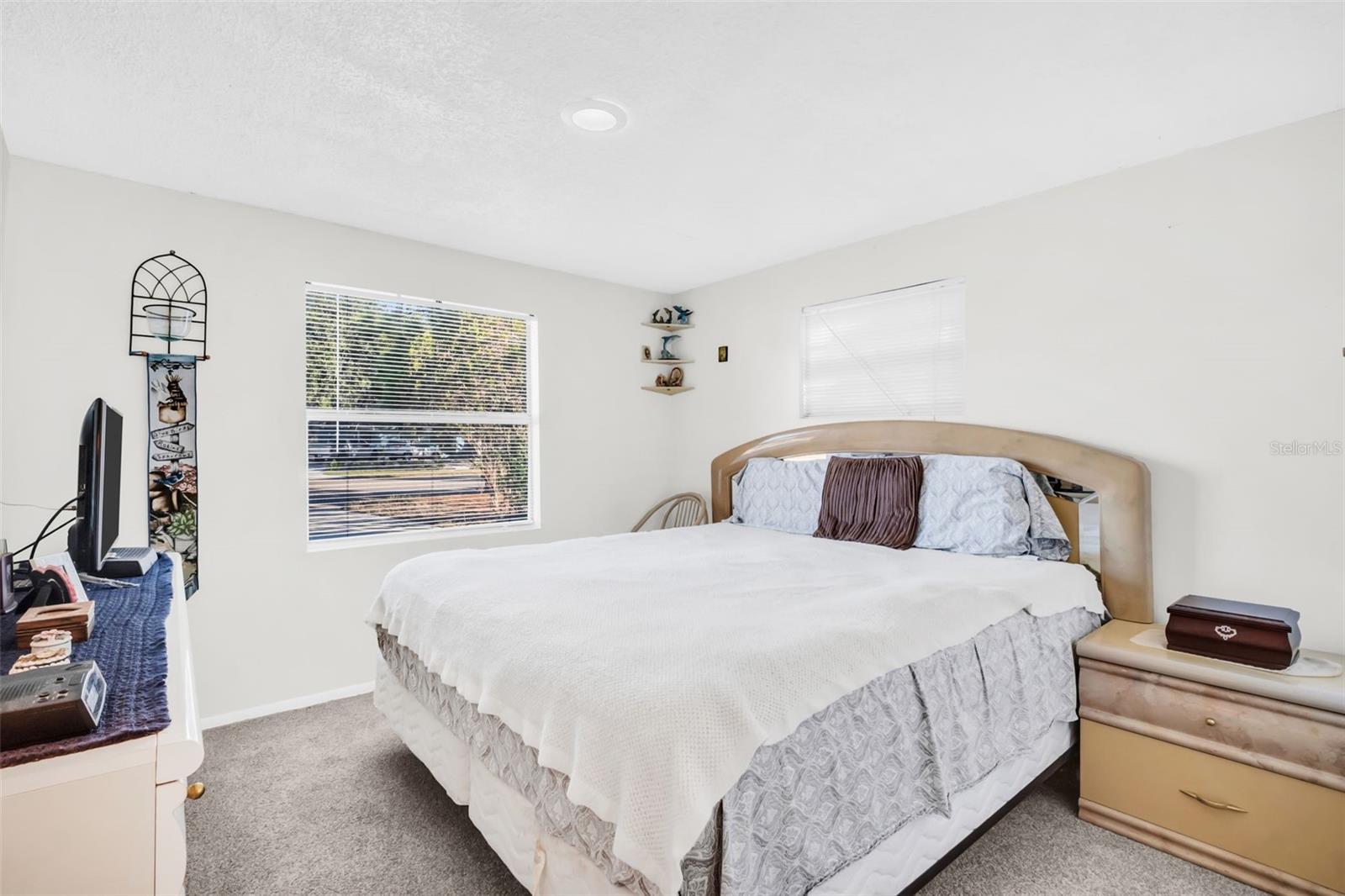 Image 20 of 42 For 6530 5th Avenue N