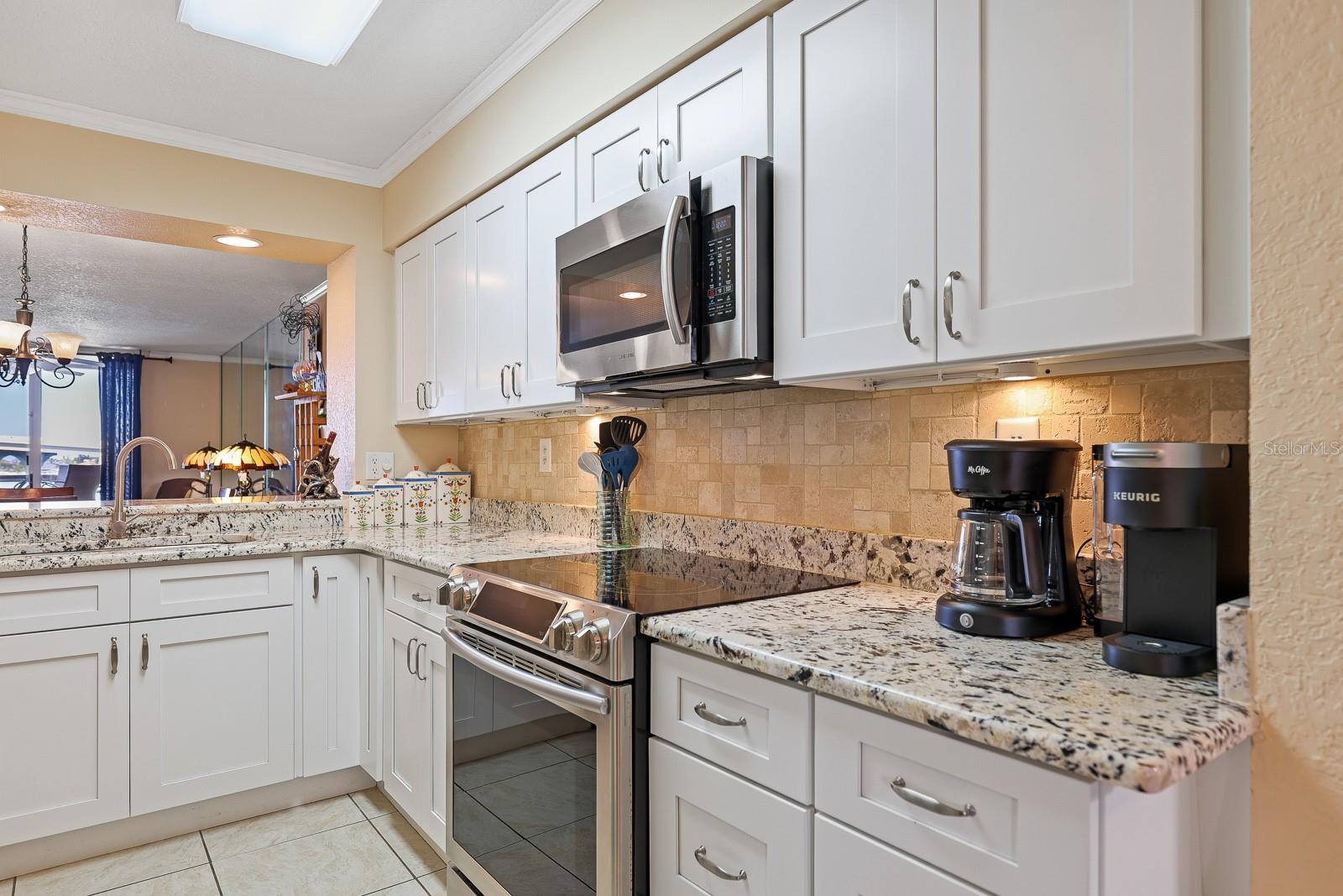 Image 10 of 56 For 5901 Bahia Del Mar Circle 521