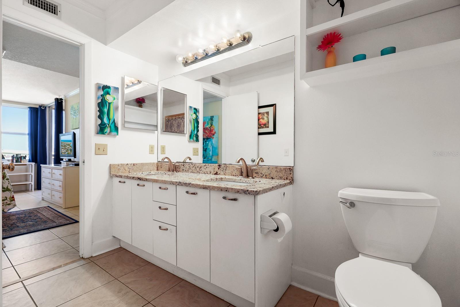 Image 29 of 56 For 5901 Bahia Del Mar Circle 521
