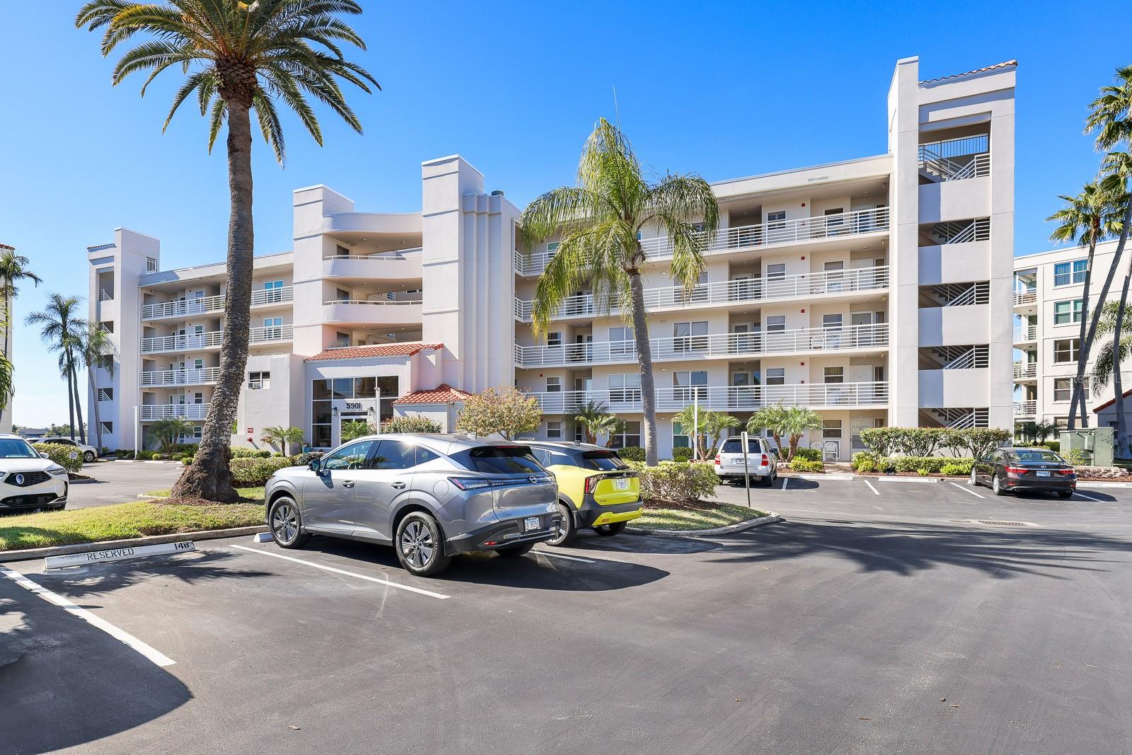 Image 3 of 56 For 5901 Bahia Del Mar Circle 521