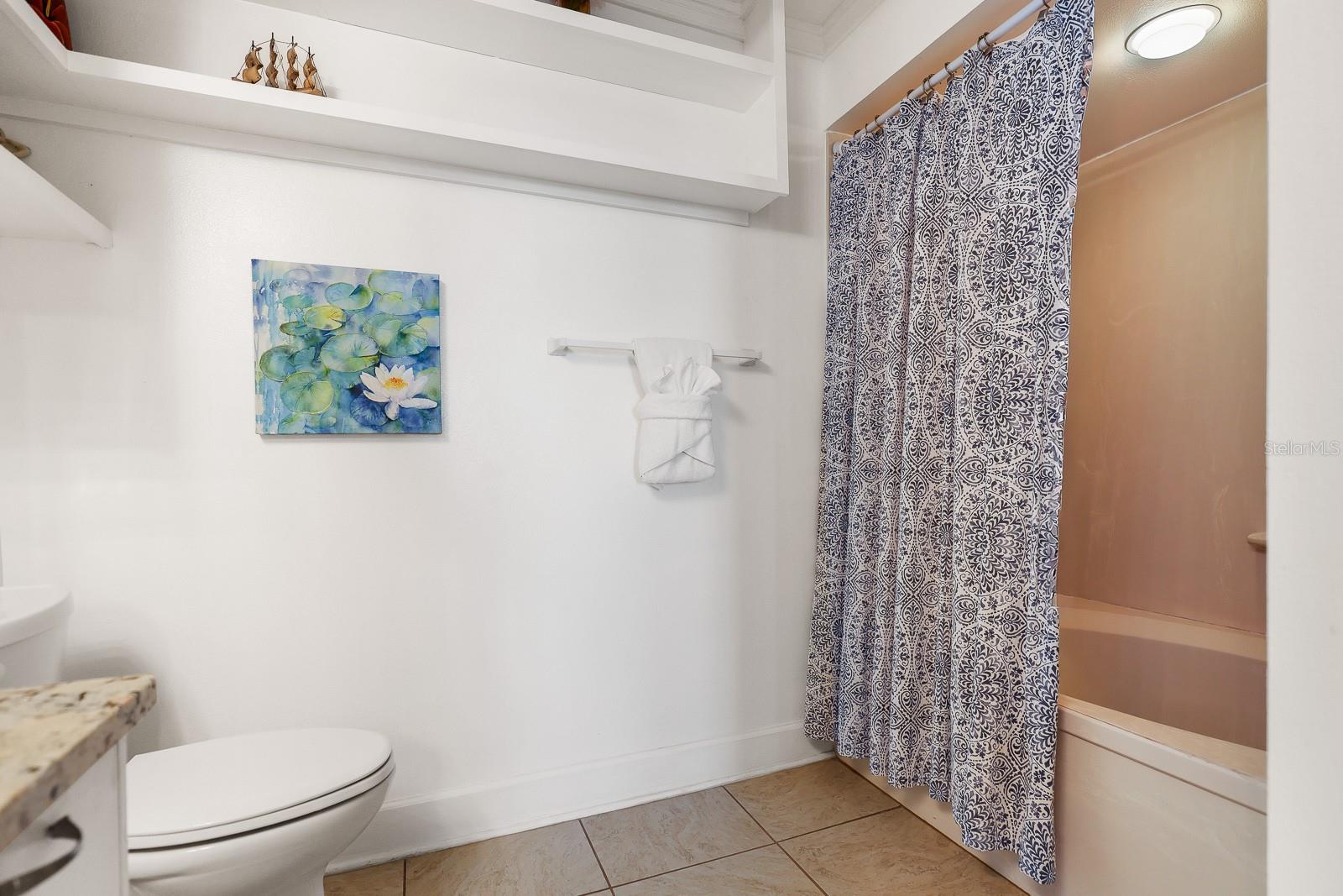 Image 30 of 56 For 5901 Bahia Del Mar Circle 521