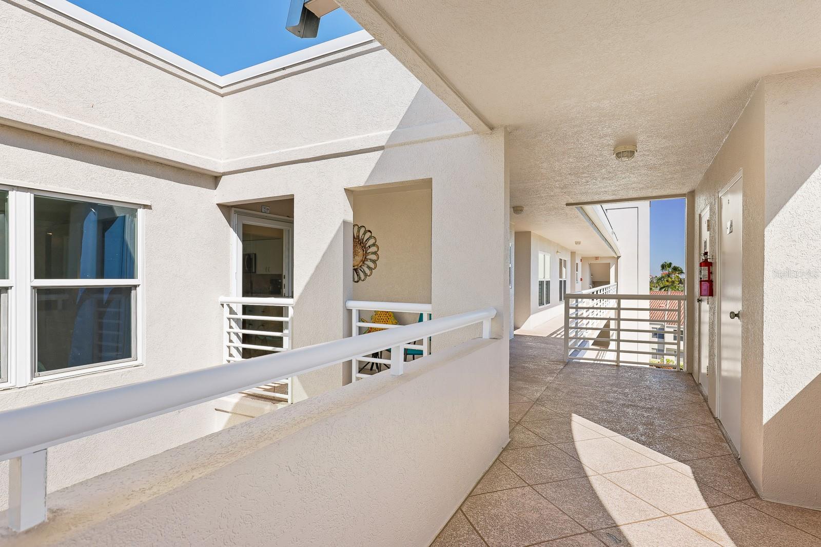 Image 36 of 56 For 5901 Bahia Del Mar Circle 521