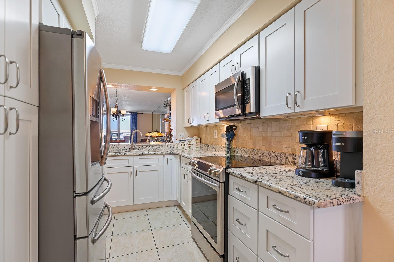 Image 9 of 56 For 5901 Bahia Del Mar Circle 521