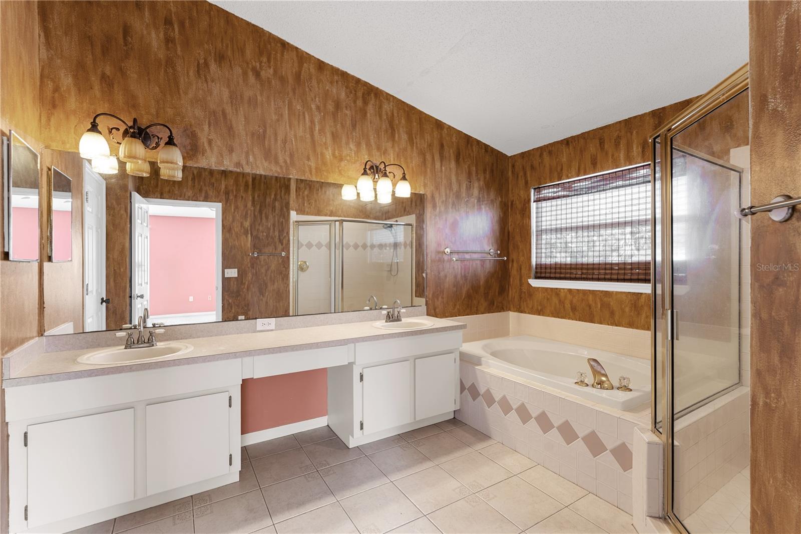 Image 27 of 52 For 27416 Breakers Drive