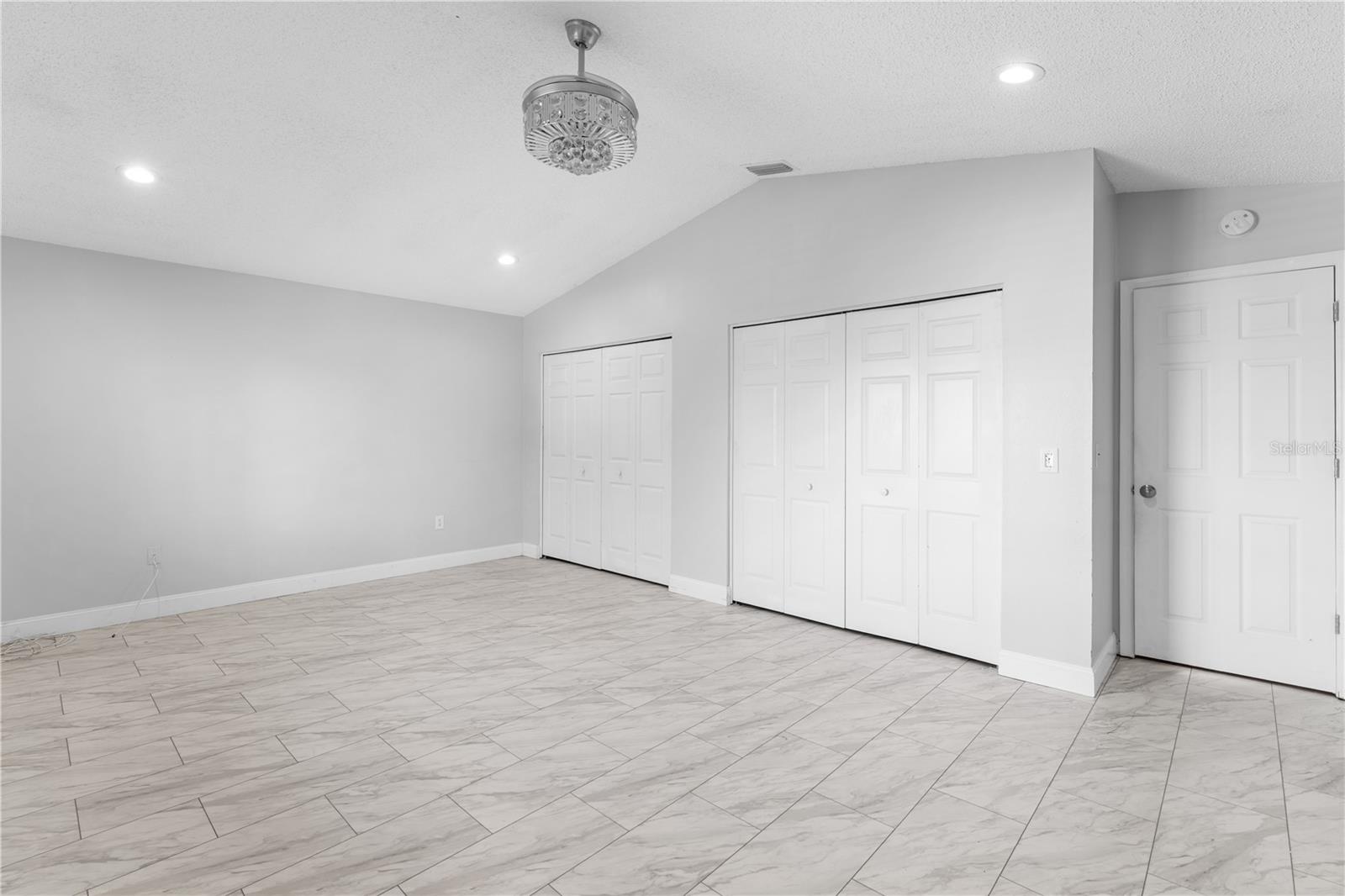 Image 33 of 52 For 27416 Breakers Drive