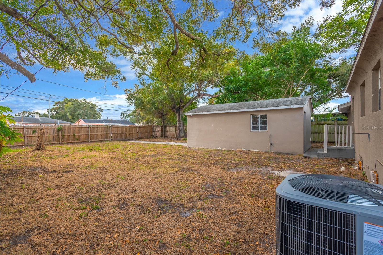 Image 20 of 24 For 2144 23rd Avenue N