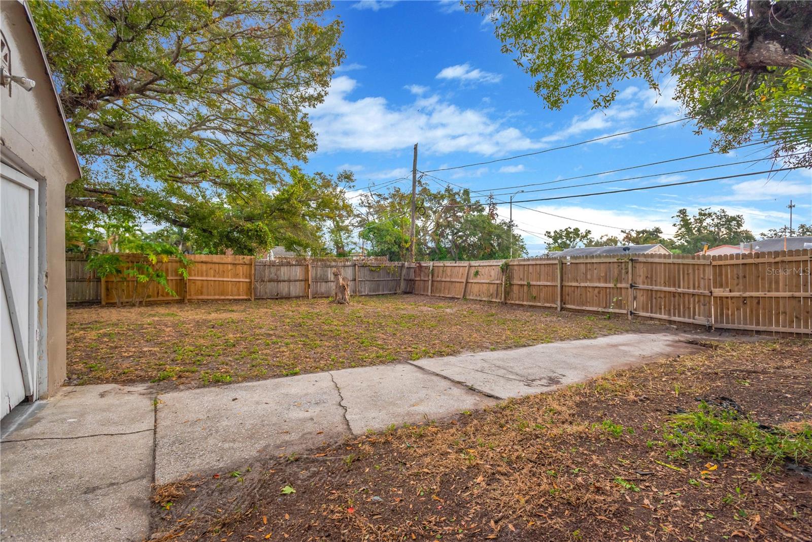 Image 21 of 24 For 2144 23rd Avenue N