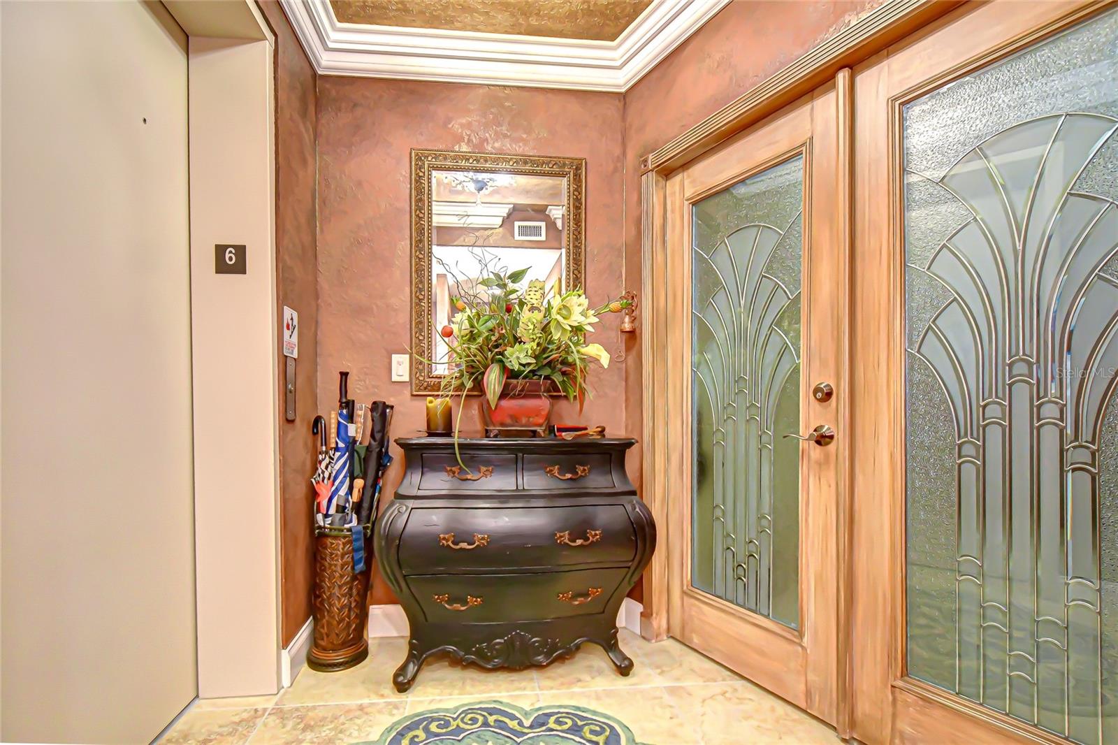 Image 6 of 37 For 5301 Gulf Boulevard A610