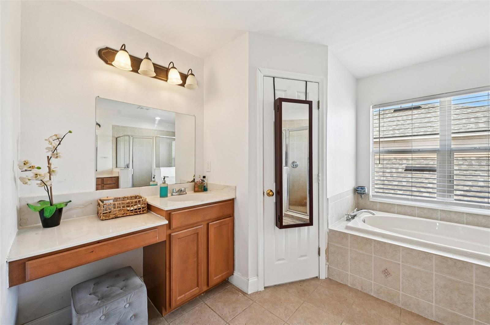 Image 25 of 50 For 7162 50th Avenue Circle E