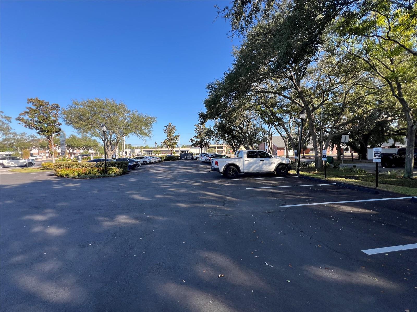 Image 4 of 15 For 3410 Henderson Boulevard 200