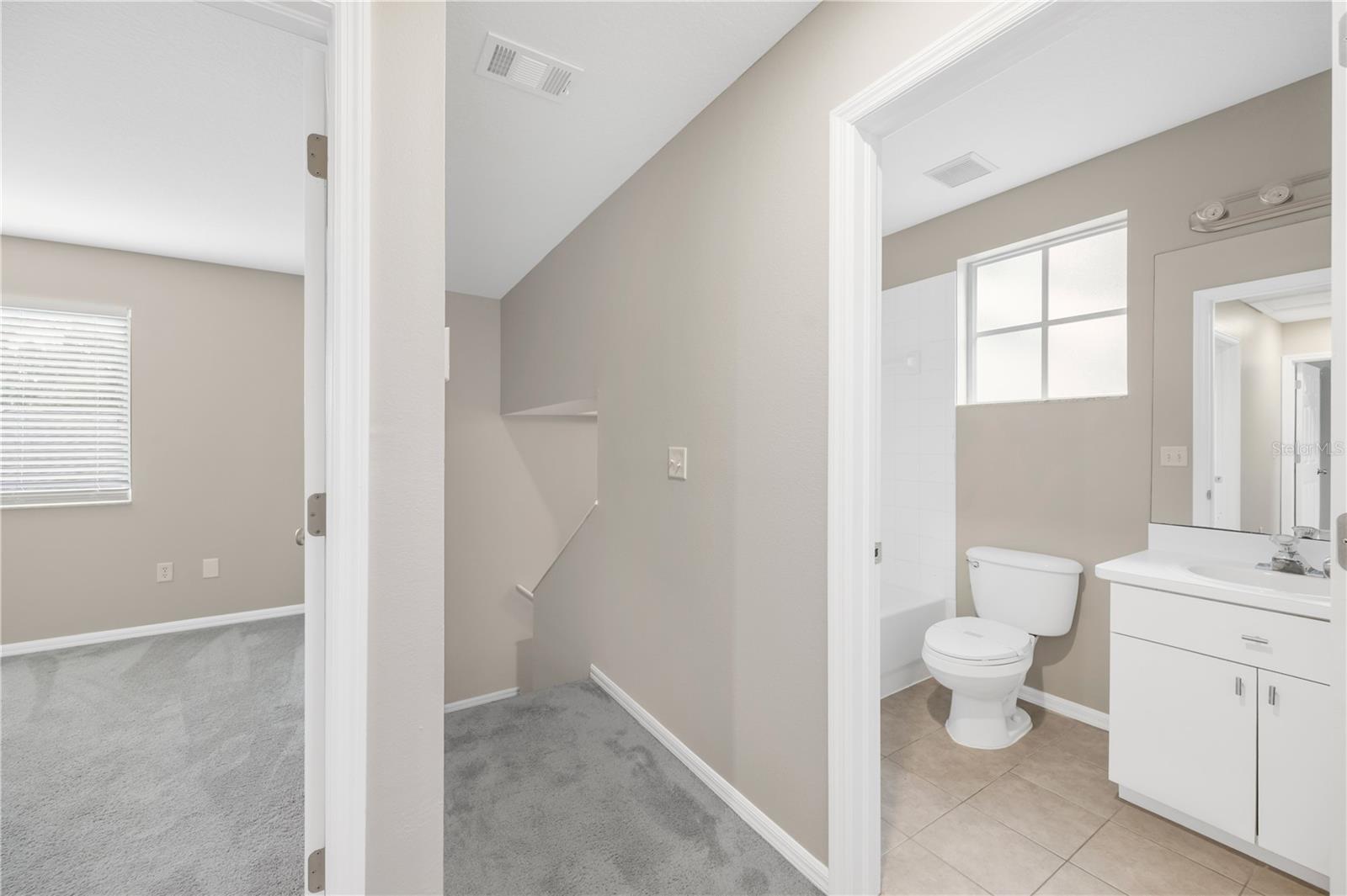 Image 20 of 33 For 5806 Tanagerlake Road