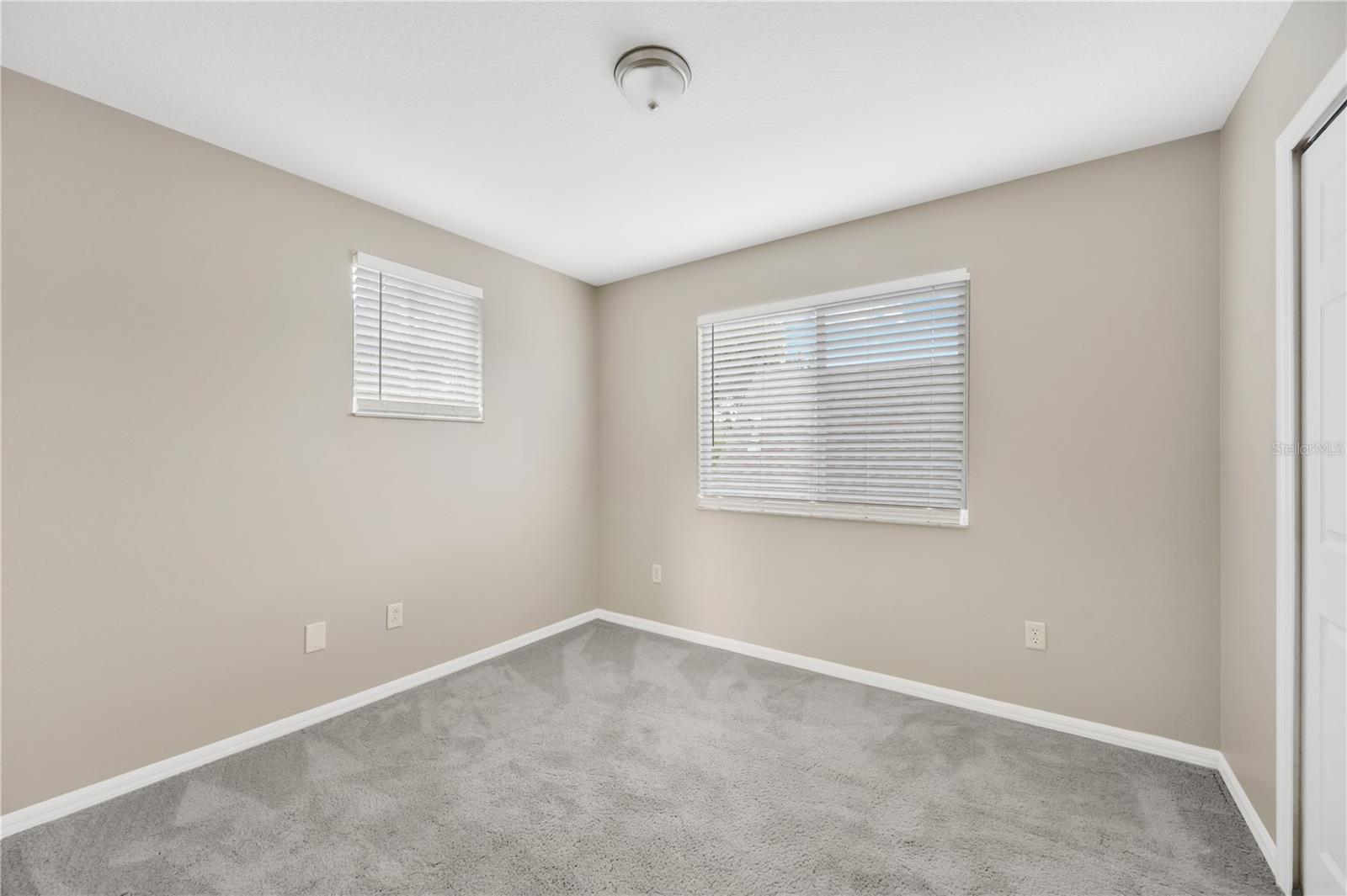 Image 22 of 33 For 5806 Tanagerlake Road