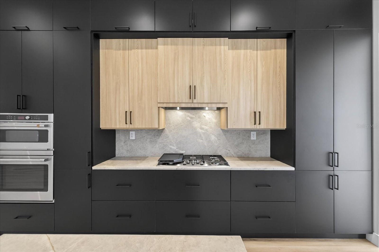 Image 14 of 70 For 3702 Lynwood Avenue