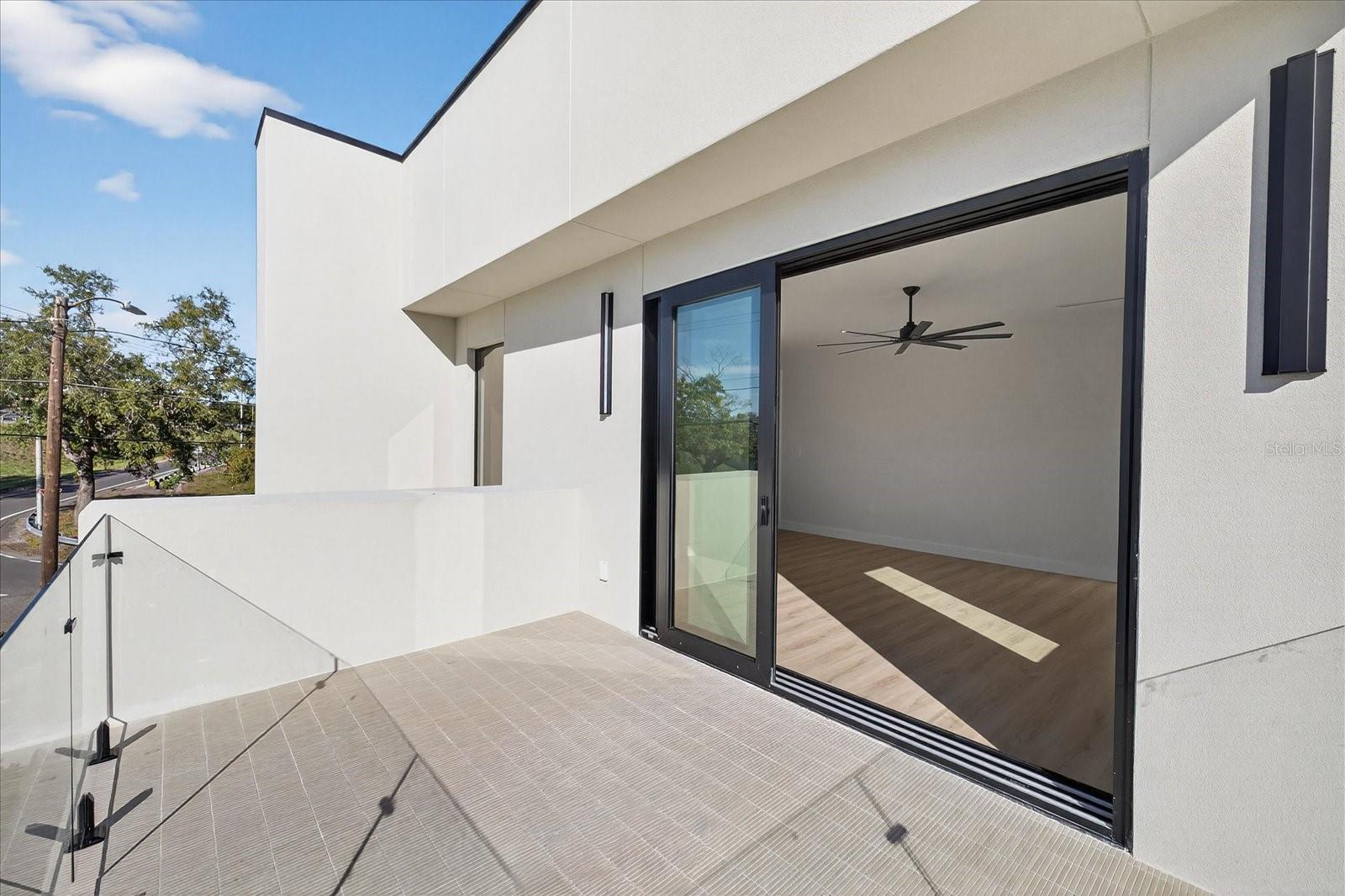 Image 27 of 70 For 3702 Lynwood Avenue