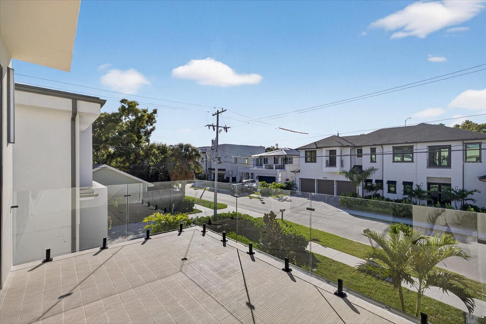 Image 28 of 70 For 3702 Lynwood Avenue