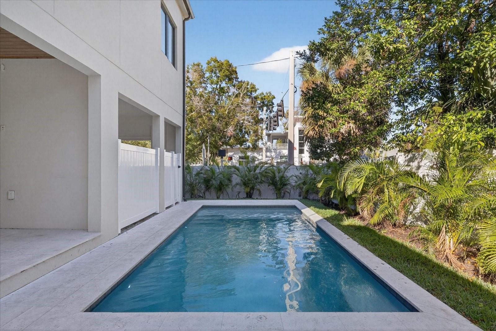 Image 5 of 70 For 3702 Lynwood Avenue