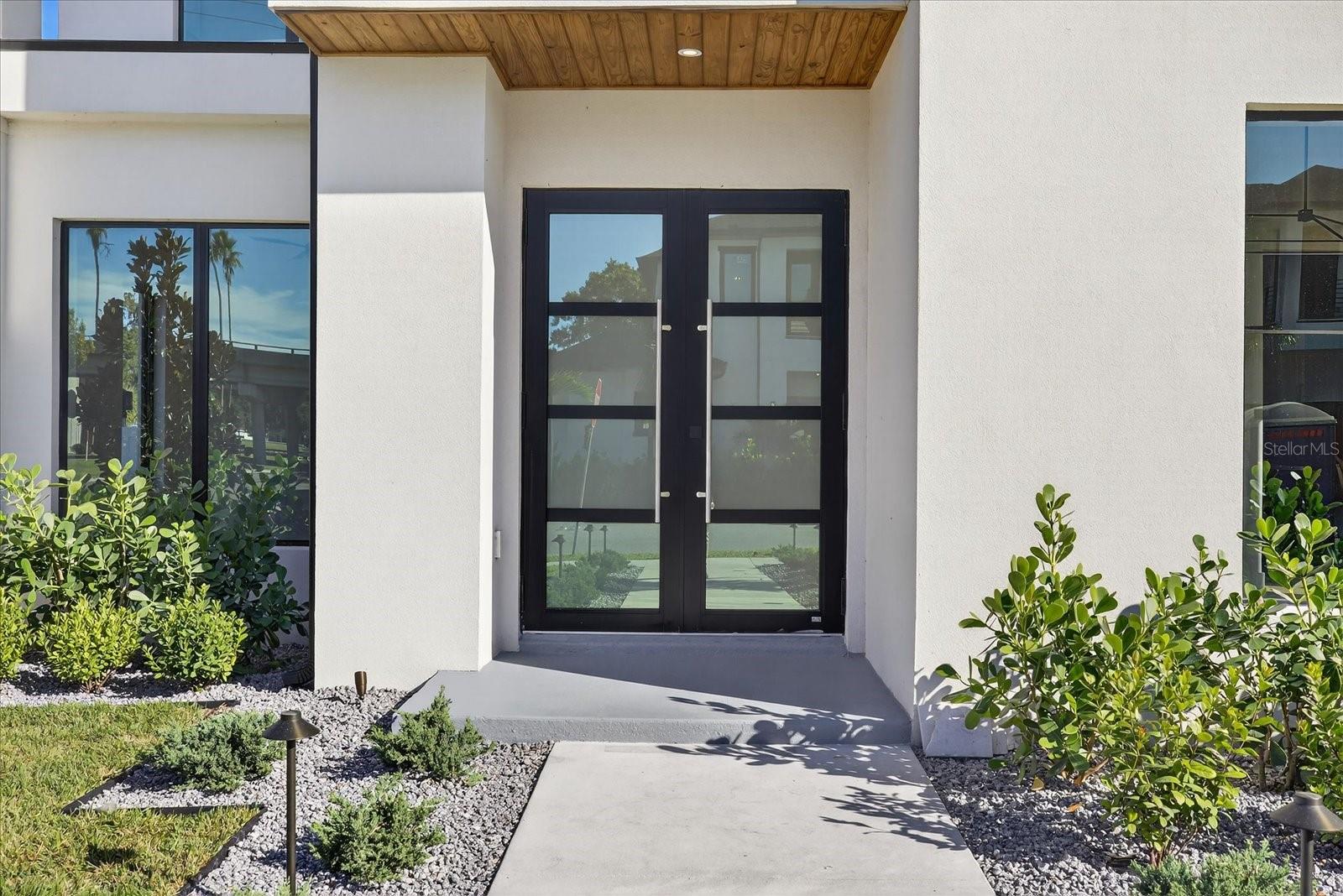 Image 59 of 70 For 3702 Lynwood Avenue