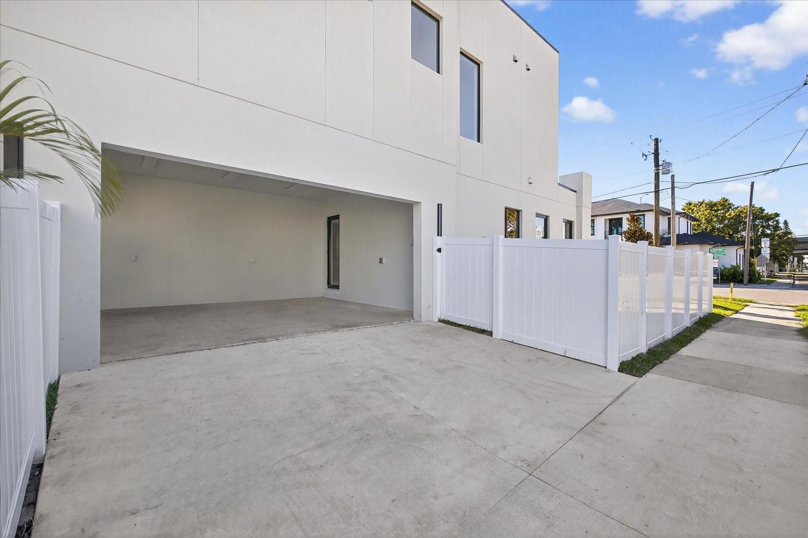 Image 60 of 70 For 3702 Lynwood Avenue