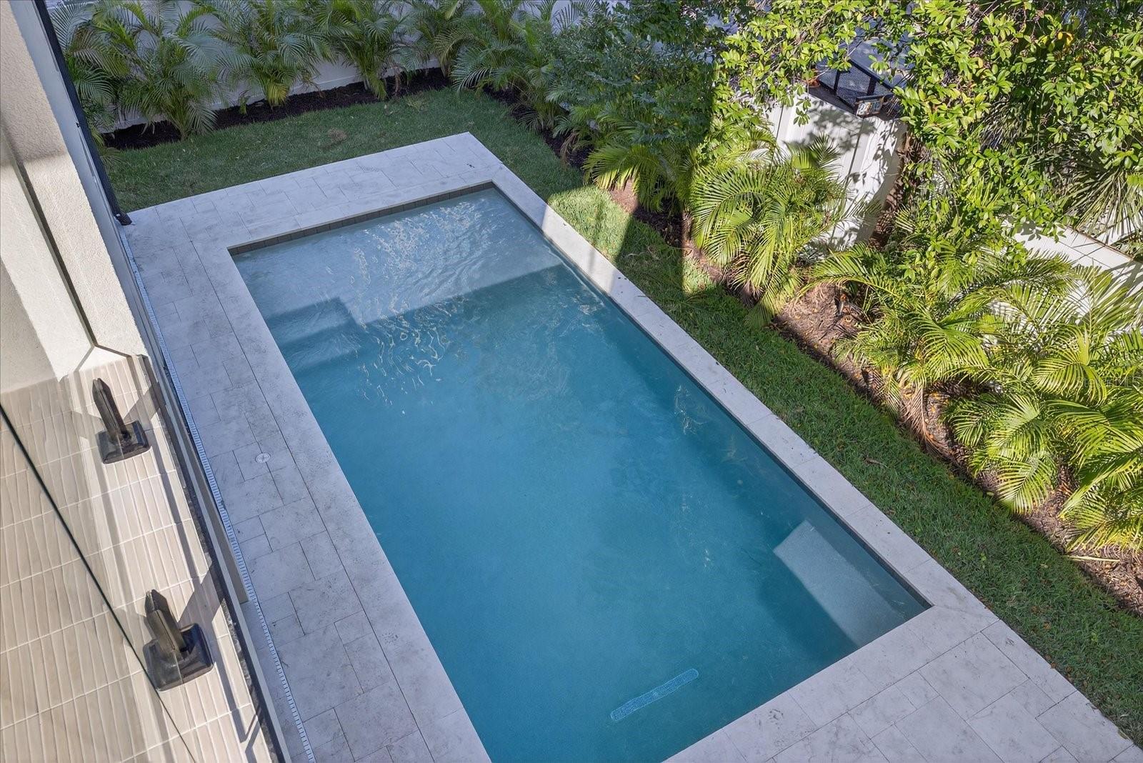 Image 63 of 70 For 3702 Lynwood Avenue