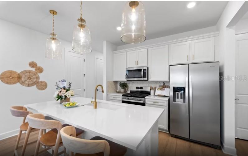 Image 3 of 20 For 4621 Gardner Street